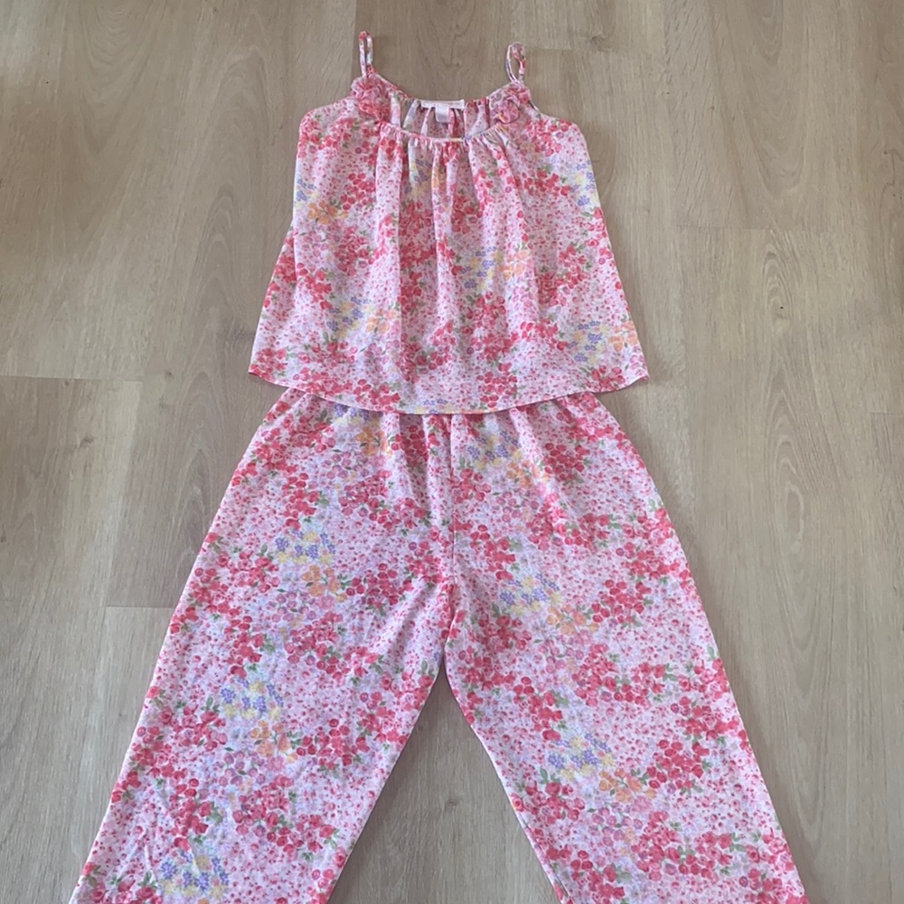 Oscar de la Renta sleep set 💗💗💗